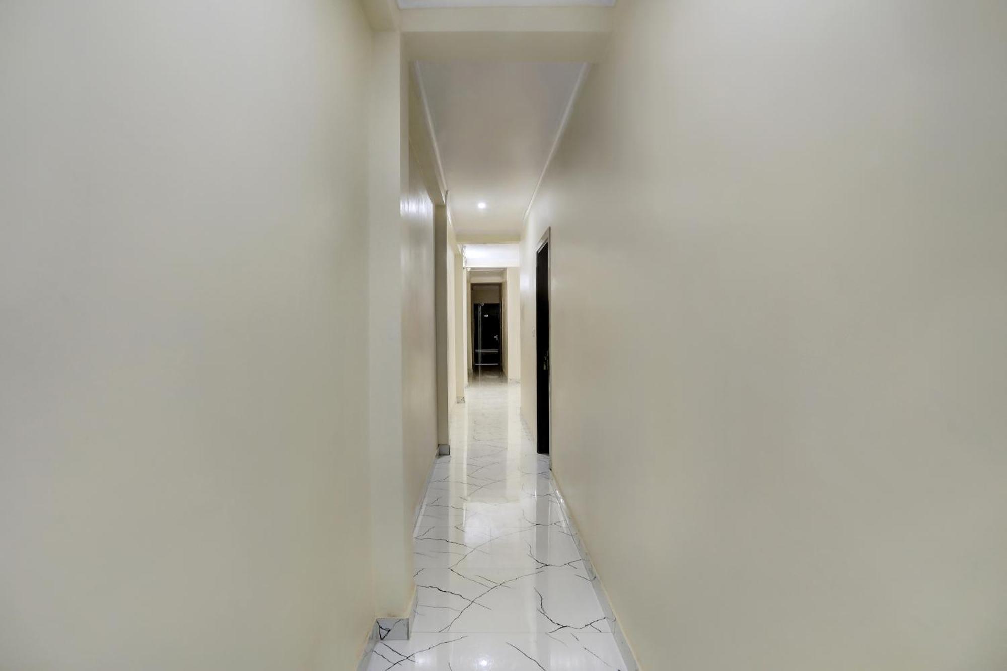Hotel O Diamond Inn New Delhi Eksteriør bilde